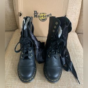 Dr. Martens AIMILITA WOMEN'S LEATHER TALL BOOTS Size: us 7 / eu 38